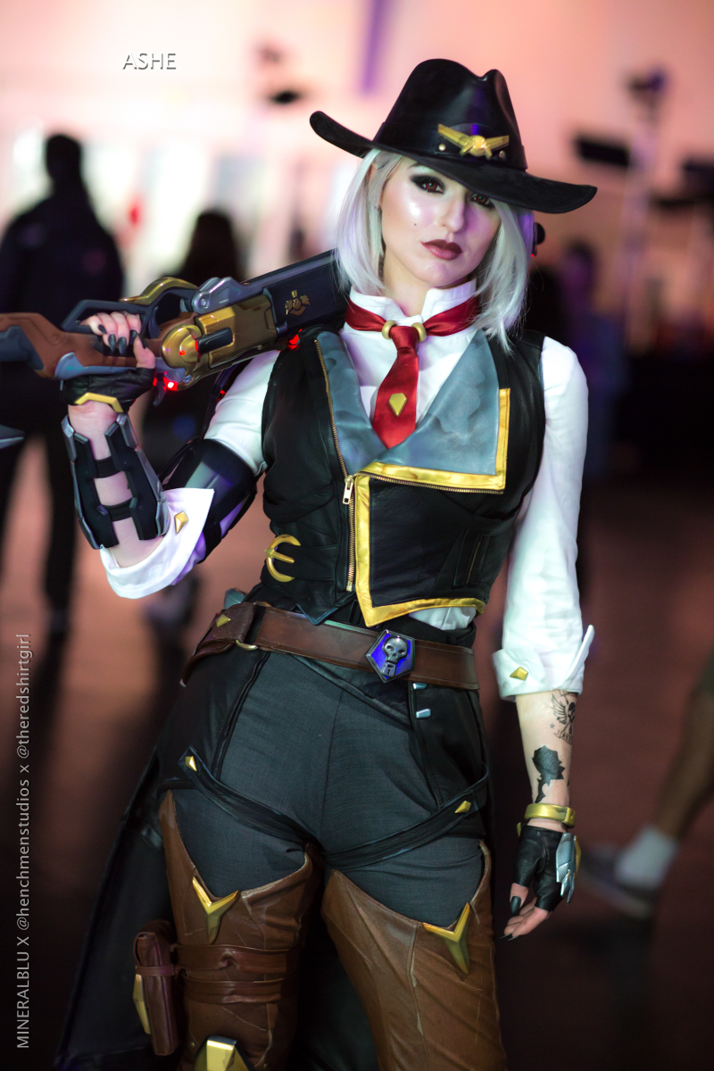 Cosplay by Karolina Lefay & Henchmen Studios | Photo by Mineralblu